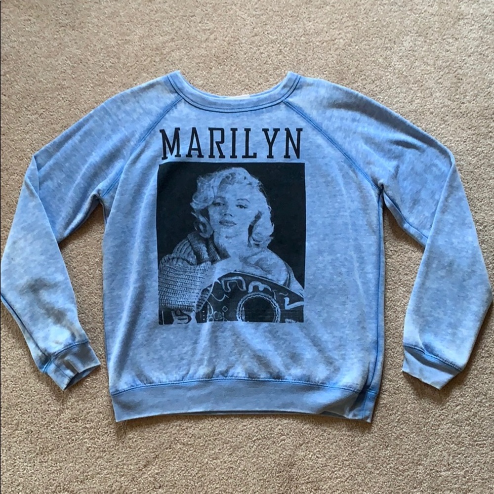 Marilyn Monroe Sweatshirt 💙